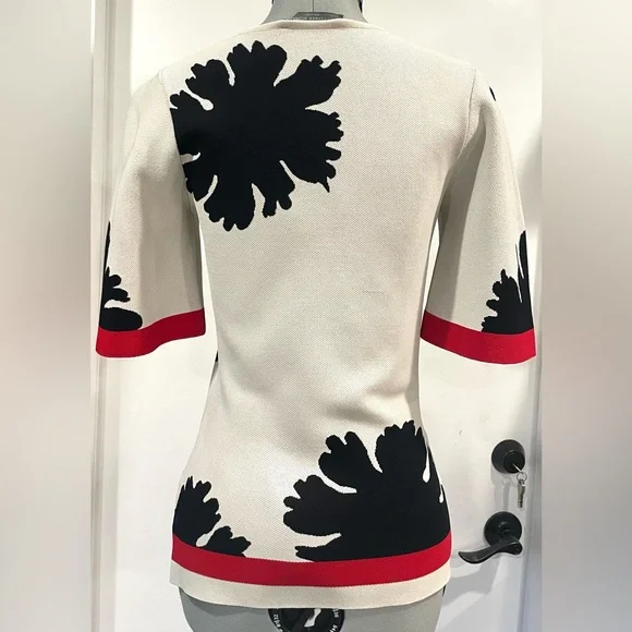 Alexander McQueen white Intarsia knit top, size S, Red/black, EUC - Picture 2 of 14